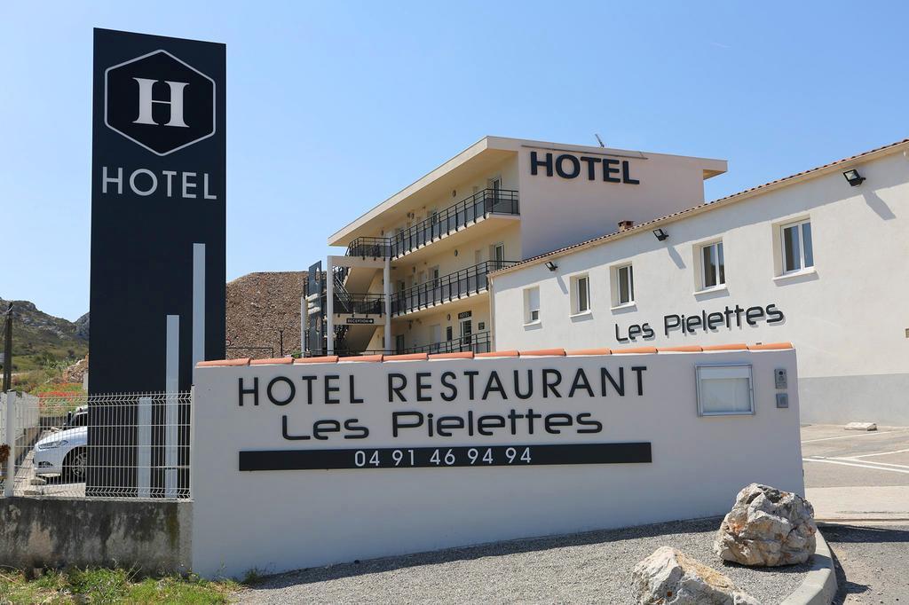 Hotel Restaurant Les Pielettes Le Rove Luaran gambar