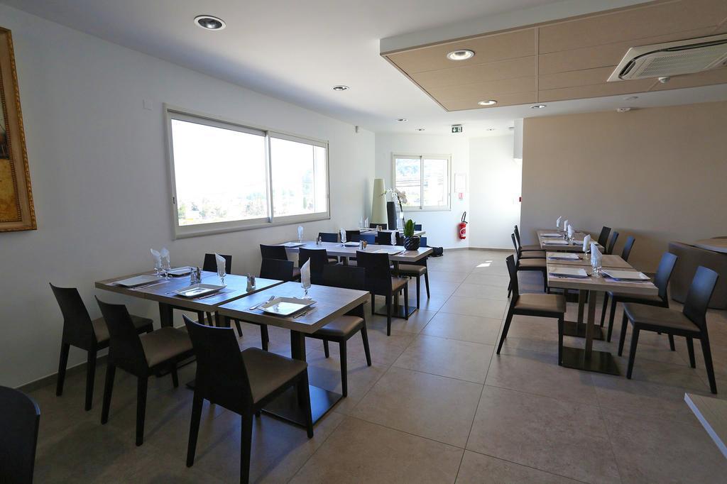 Hotel Restaurant Les Pielettes Le Rove Luaran gambar